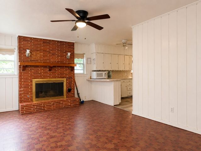 627 Kingston Drive, Irving, TX 75061