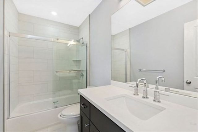 23 Taylor St 2, Waltham, MA 02453