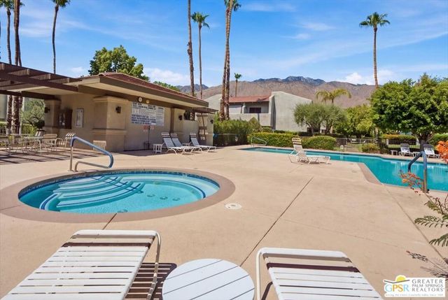 1150 E Amado Road 16B2, Palm Springs, CA 92262