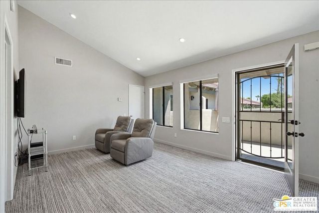 1150 E Amado Road 16B2, Palm Springs, CA 92262
