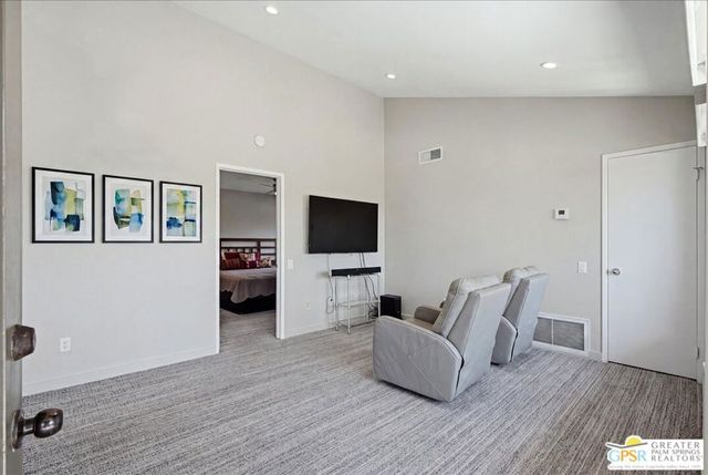 1150 E Amado Road 16B2, Palm Springs, CA 92262