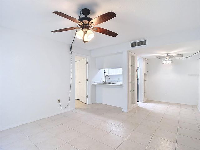 5132 AMULET DRIVE 105, New Port Richey, FL 34652