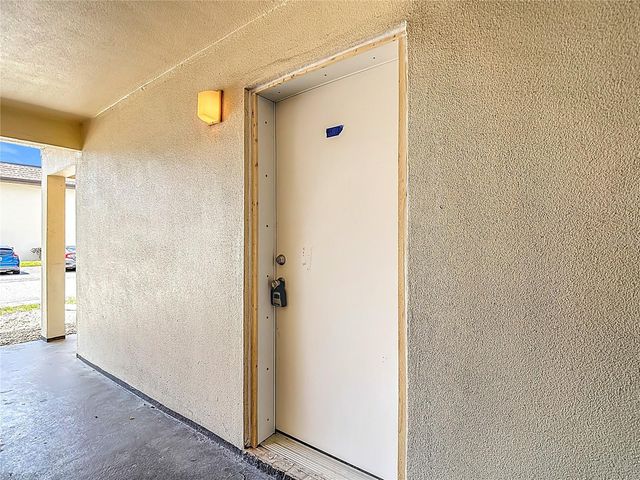 5132 AMULET DRIVE 105, New Port Richey, FL 34652