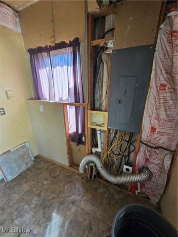 966 Oak Street, Grafton, OH 44044