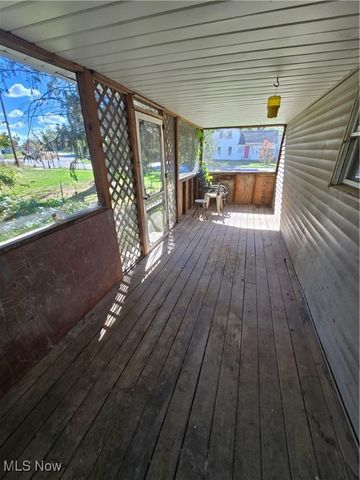 966 Oak Street, Grafton, OH 44044