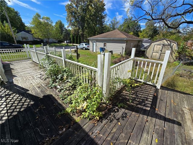 966 Oak Street, Grafton, OH 44044