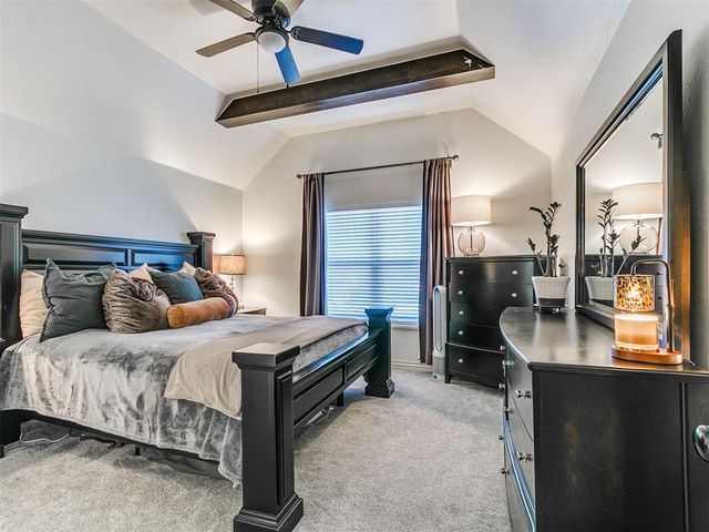 1320 Sonoma Lakes Boulevard, Moore, OK 73160