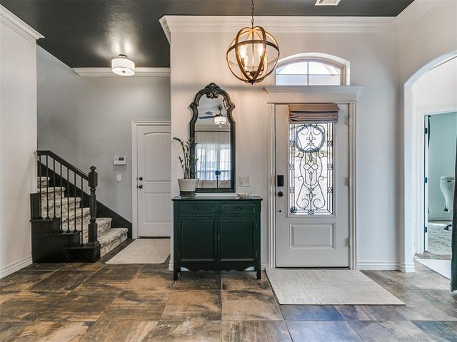 1320 Sonoma Lakes Boulevard, Moore, OK 73160