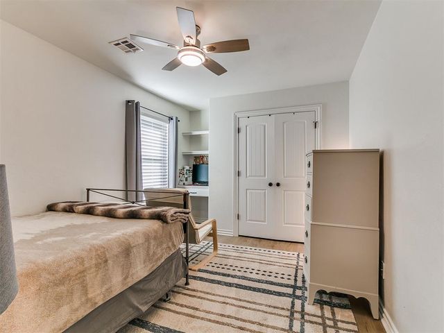 1320 Sonoma Lakes Boulevard, Moore, OK 73160