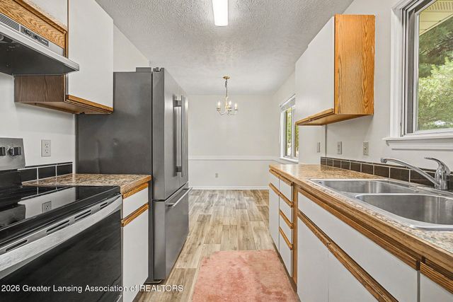 8350 E Spicerville Highway, Eaton Rapids, MI 48827