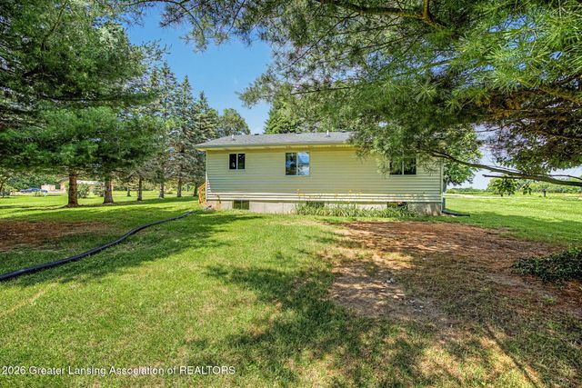 8350 E Spicerville Highway, Eaton Rapids, MI 48827