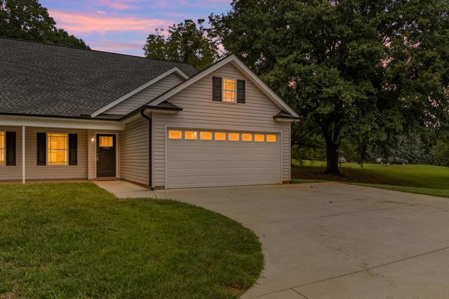 141 Sandifer Road, Spartanburg, SC 29303