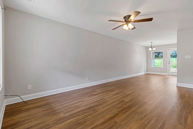 141 Sandifer Road, Spartanburg, SC 29303