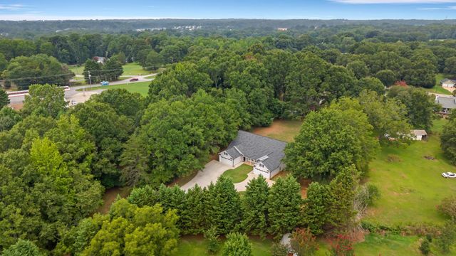 141 Sandifer Road, Spartanburg, SC 29303