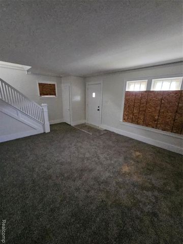 2930 Taylor Street, Detroit, MI 48206