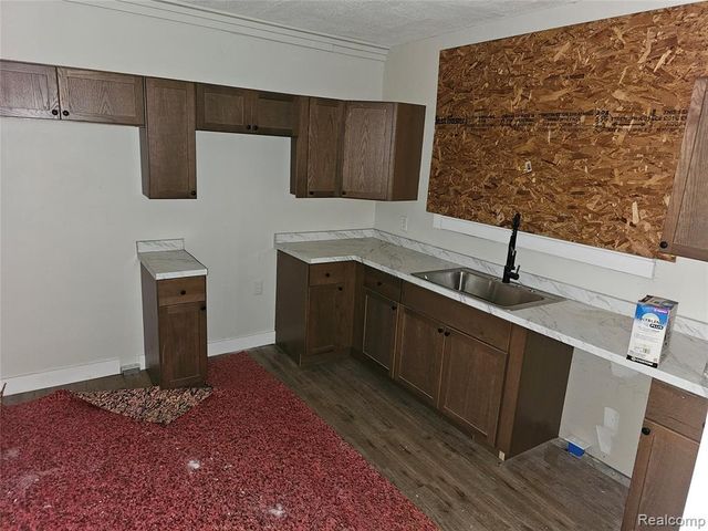 2930 Taylor Street, Detroit, MI 48206