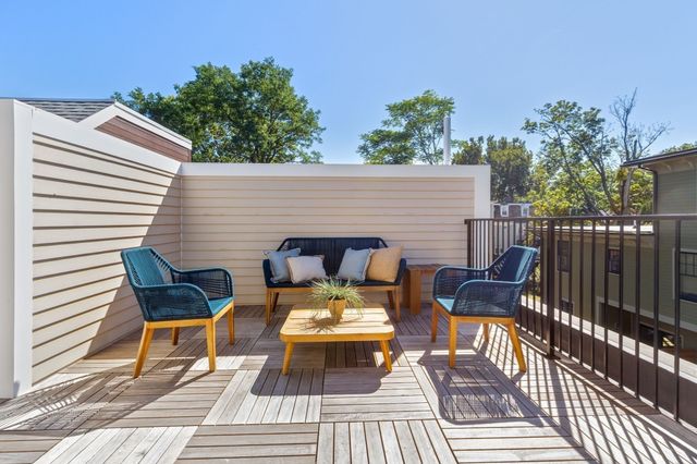24 Wendell Street 2, Cambridge, MA 02138
