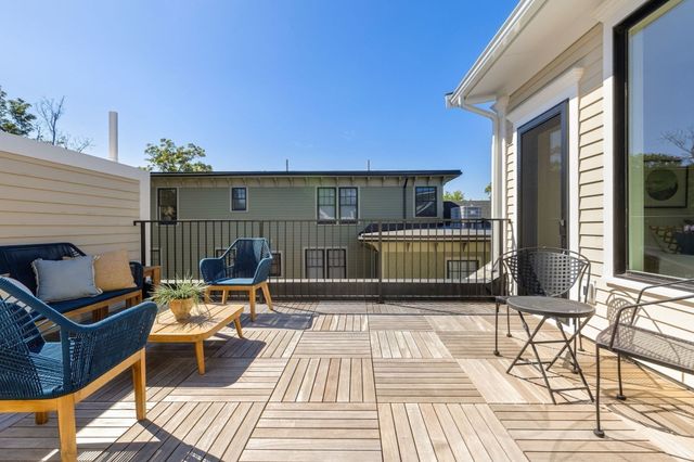 24 Wendell Street 2, Cambridge, MA 02138