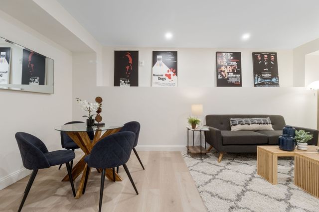 24 Wendell Street 2, Cambridge, MA 02138