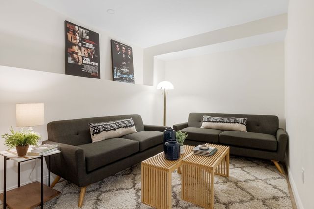 24 Wendell Street 2, Cambridge, MA 02138