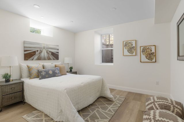 24 Wendell Street 2, Cambridge, MA 02138