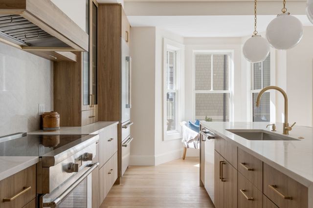 24 Wendell Street 2, Cambridge, MA 02138