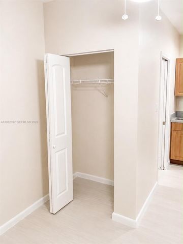 2430 Sabal Palm Dr, Miramar, FL 33023