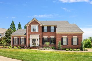 6744 N Creekwood Dr, Brentwood, TN 37027