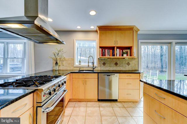 9 JAMIESON PL, Princeton Junction, NJ 08550