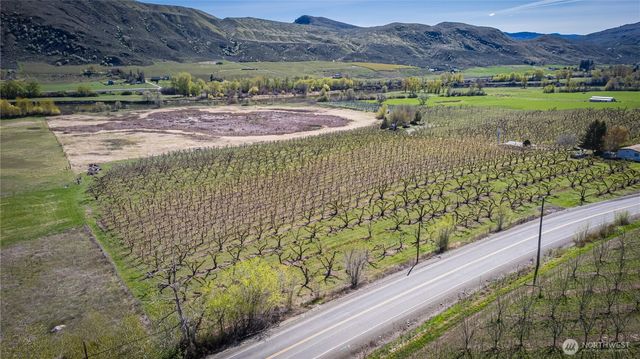 1096 Highway 7, Tonasket, WA 98855