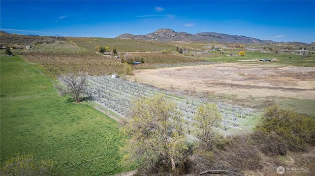 1096 Highway 7, Tonasket, WA 98855