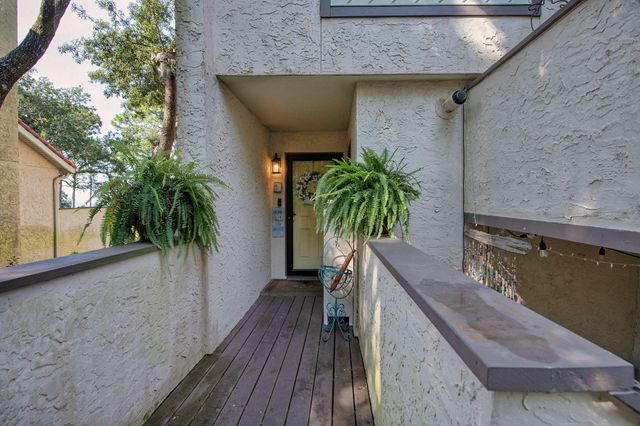 10 Marina Cove Drive, Niceville, FL 32578