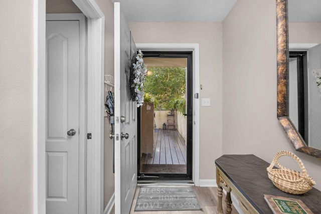 10 Marina Cove Drive, Niceville, FL 32578