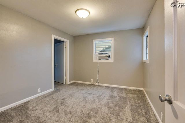 523 W INWOOD DRIVE, Wichita Falls, TX 76301