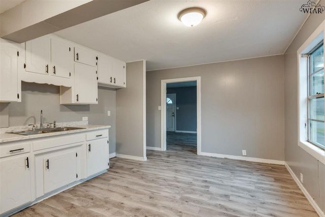 523 W INWOOD DRIVE, Wichita Falls, TX 76301