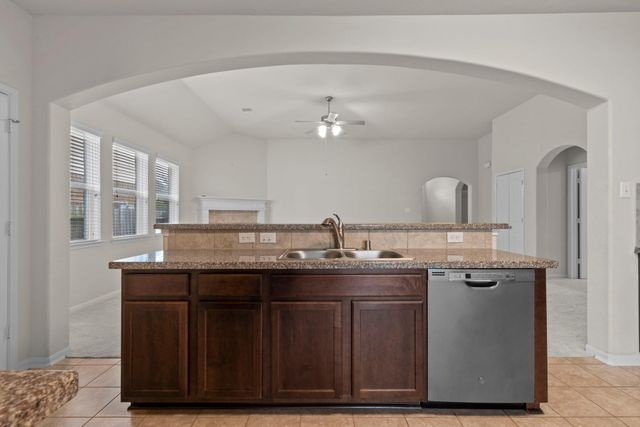 4706 Alluvial Circle, Alvin, TX 77511