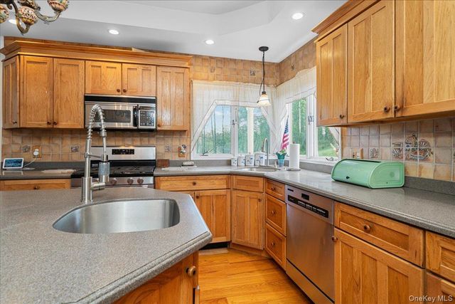 14 Maple Avenue, Goshen, NY 10924