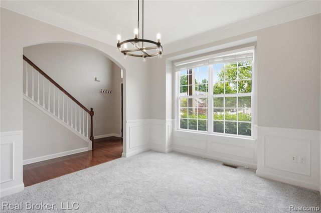26978 Maxwell Court, Novi, MI 48374