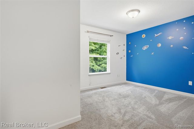 26978 Maxwell Court, Novi, MI 48374