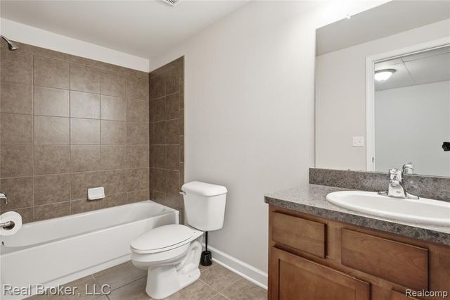 26978 Maxwell Court, Novi, MI 48374