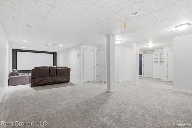 26978 Maxwell Court, Novi, MI 48374