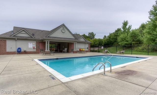 26978 Maxwell Court, Novi, MI 48374