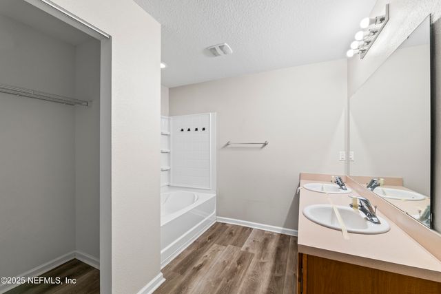 6847 HANFORD Street, Jacksonville, FL 32219