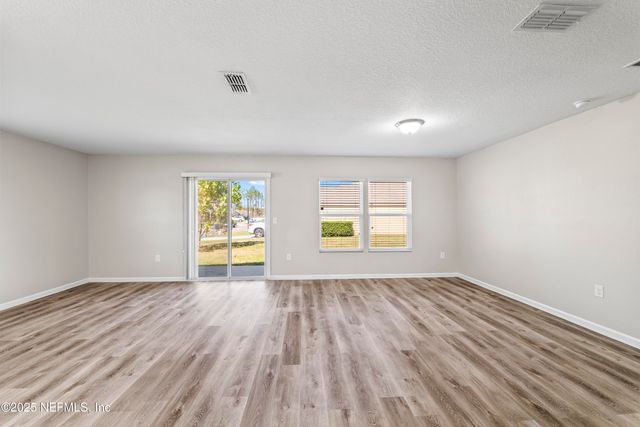 6847 HANFORD Street, Jacksonville, FL 32219