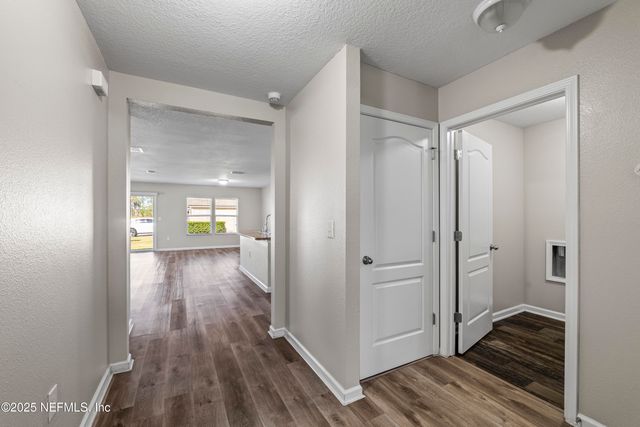 6847 HANFORD Street, Jacksonville, FL 32219