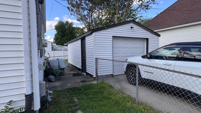 1255 Kappes Street, Indianapolis, IN 46221