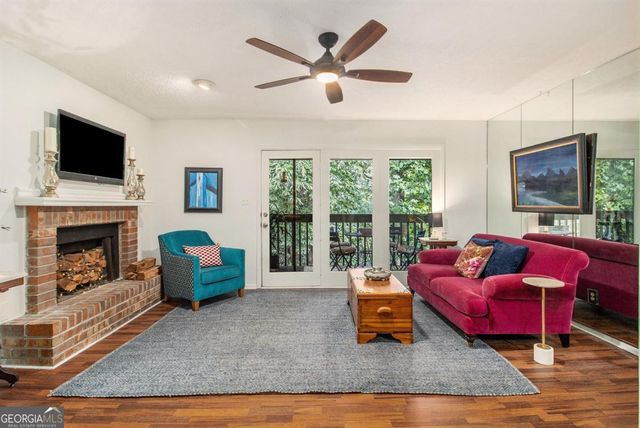 318 Tuxworth Circle, Decatur, GA 30033