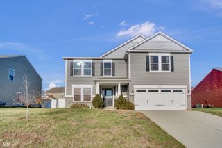 2034 Buckthorn Drive, Columbus, IN 47201
