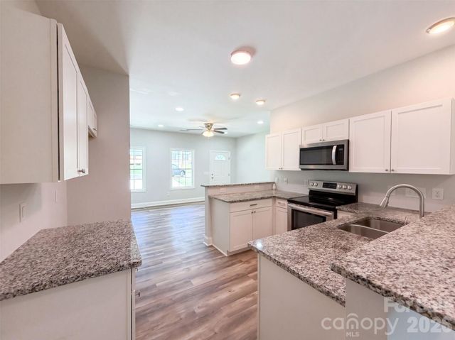 604 Stewart Court, Statesville, NC 28677