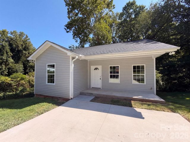 604 Stewart Court, Statesville, NC 28677